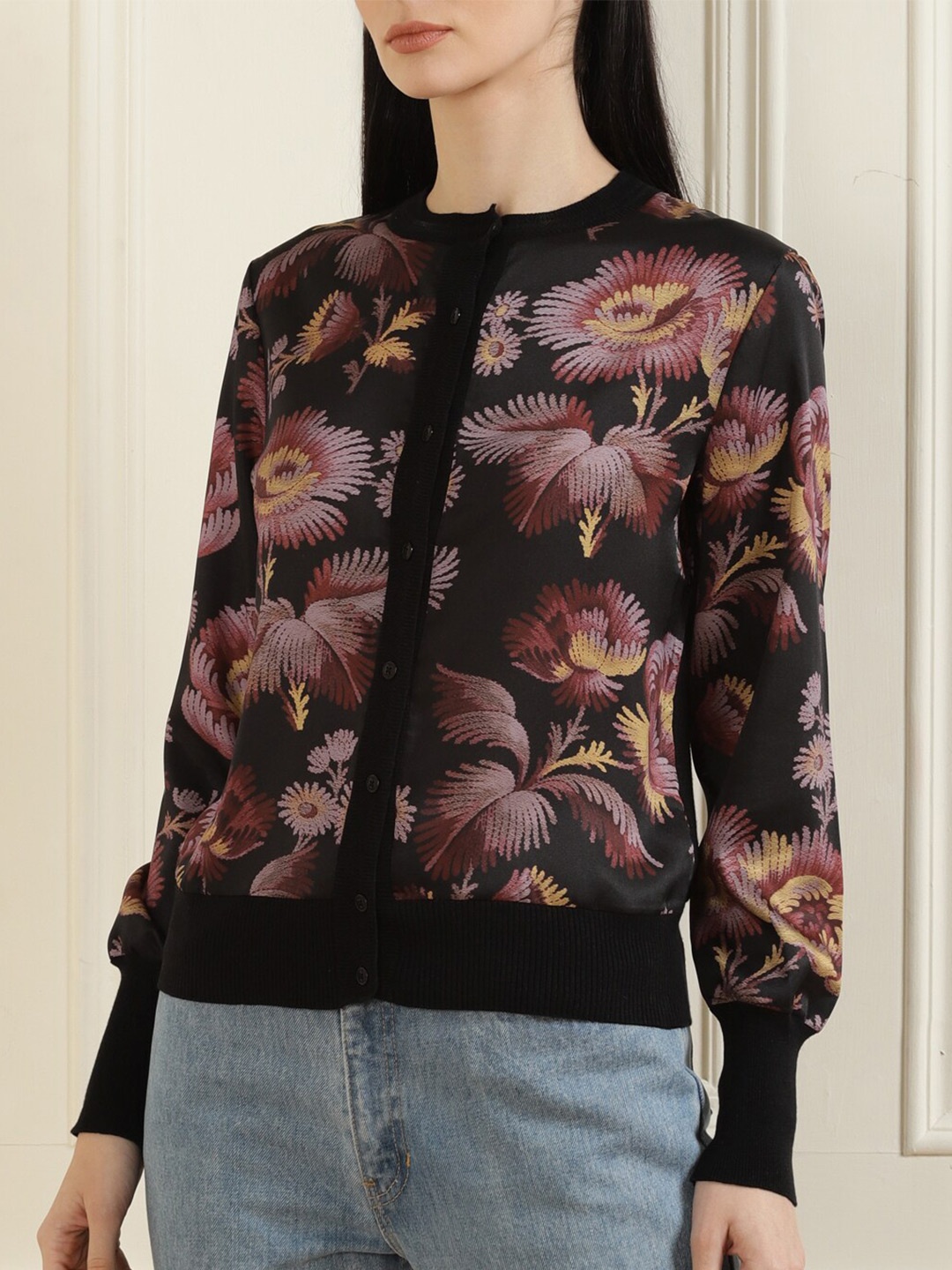 

Ted Baker Women Black & Pink Floral Printed Cardigan