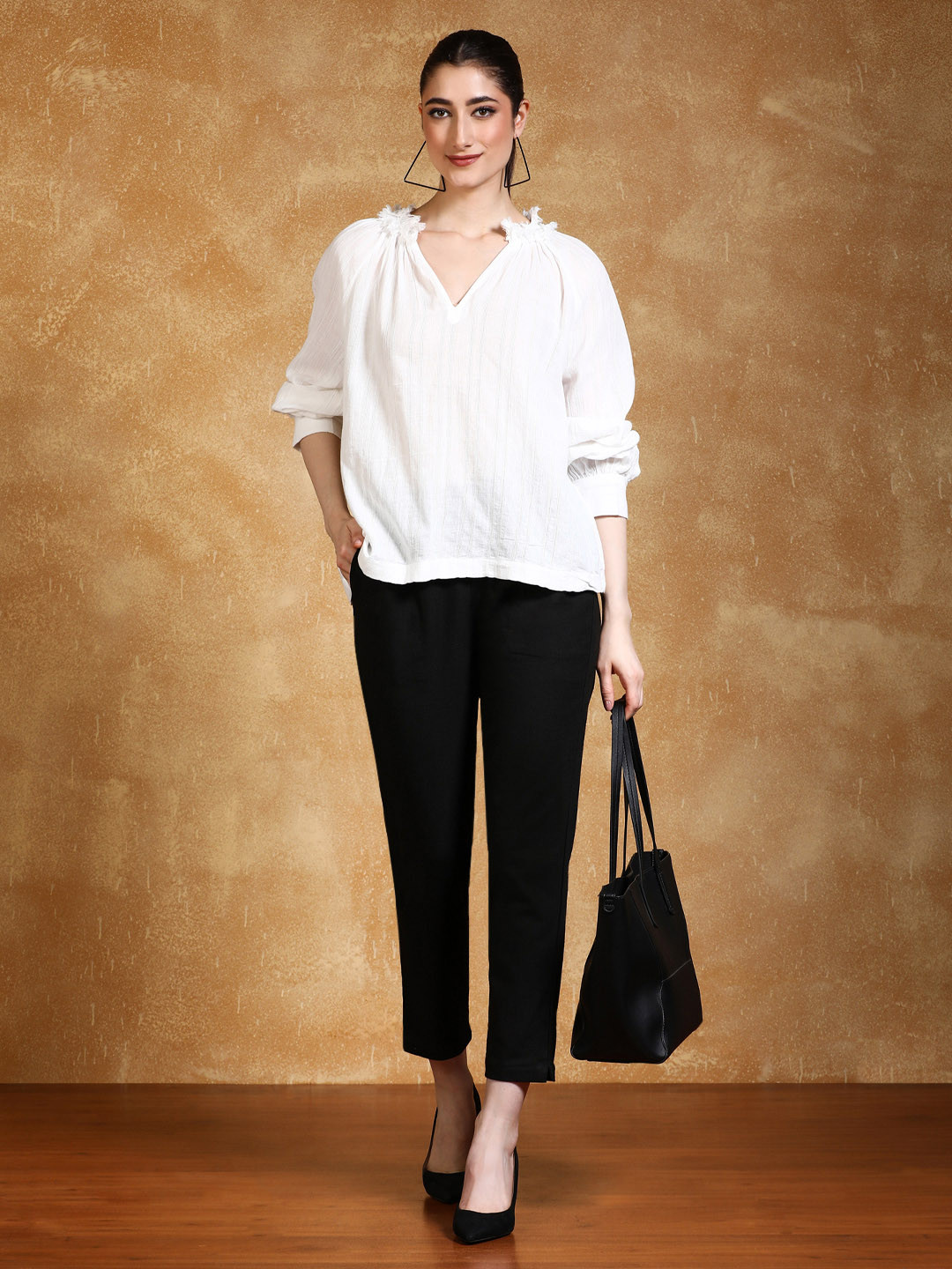 Jaipur Kurti Women Black Trousers