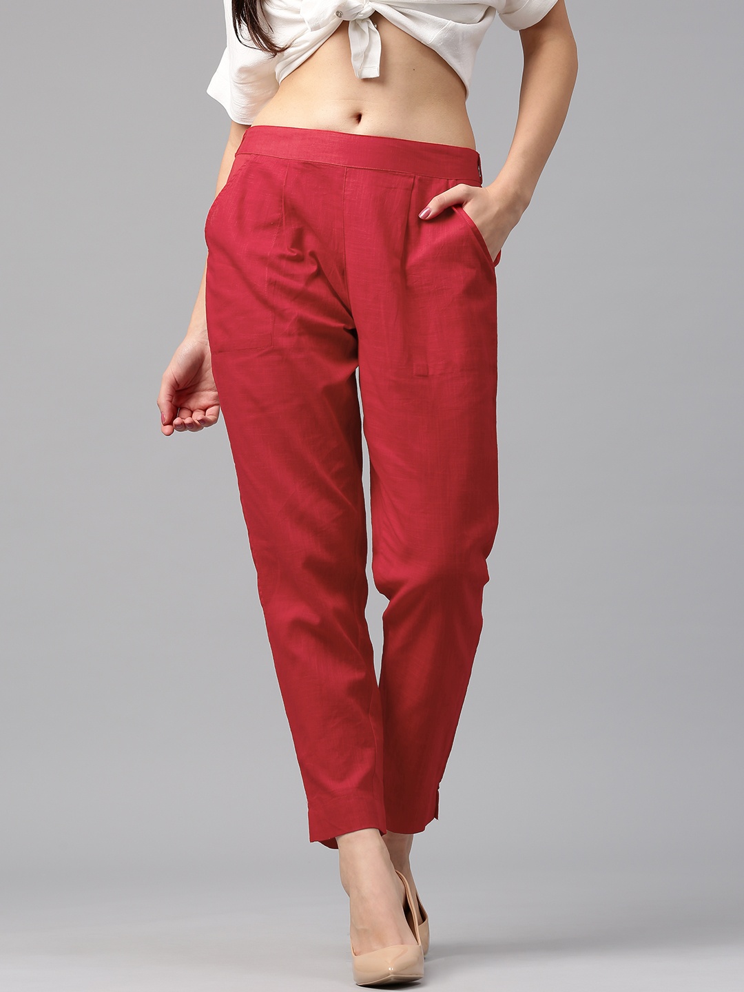 

Jaipur Kurti Women Red Solid Regular Trousers