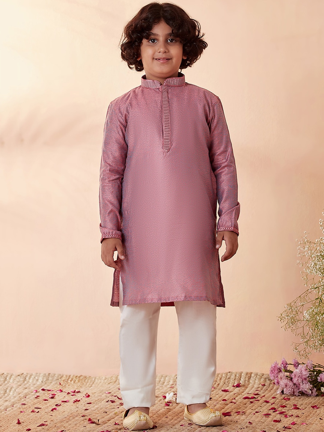 

Manyavar Boys Mauve Kurta with Pyjamas