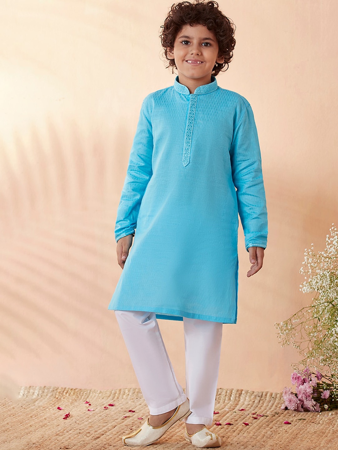 

Manyavar Boys Blue & White Self Design Straight Kurta with Pyjamas