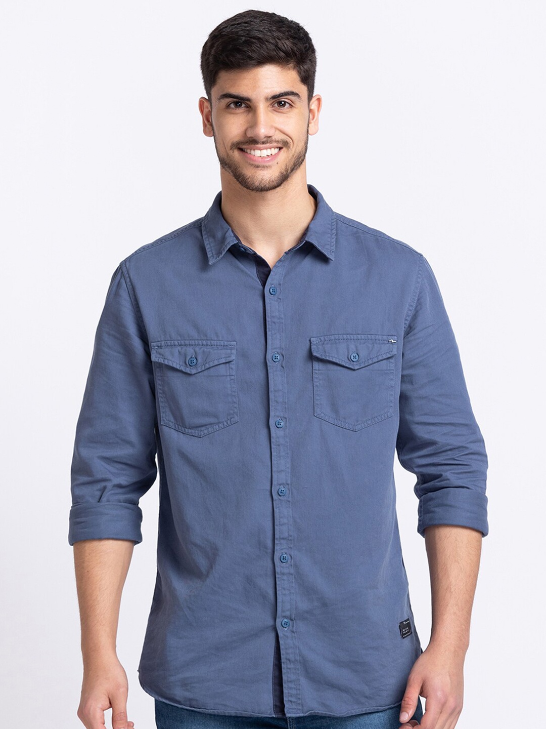 

SPYKAR Men Blue Slim Fit Solid Cotton Casual Shirt