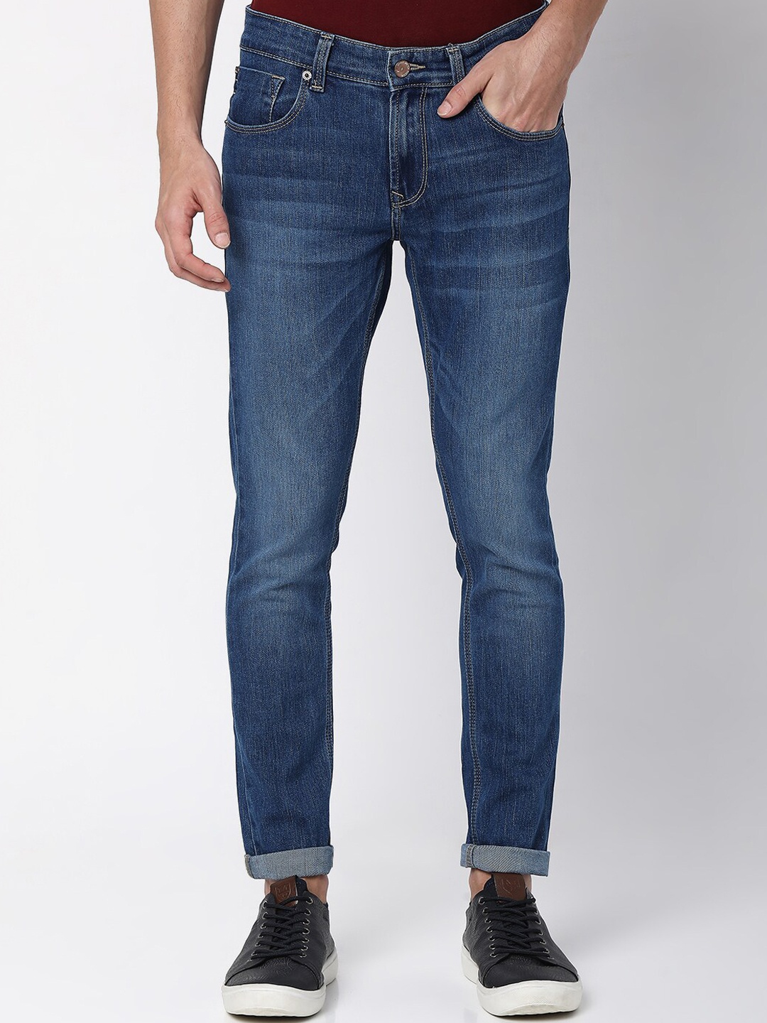 

SPYKAR Men Blue Slim Fit Heavy Fade Jeans