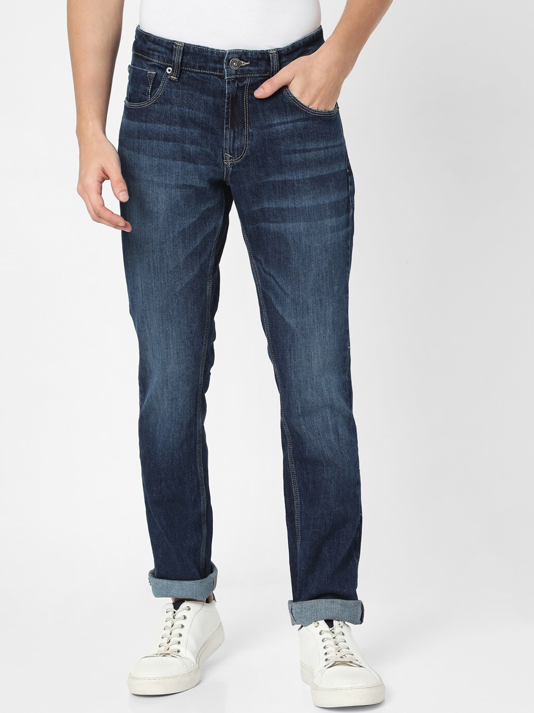 

SPYKAR Men Blue Solid Light Fade Jeans