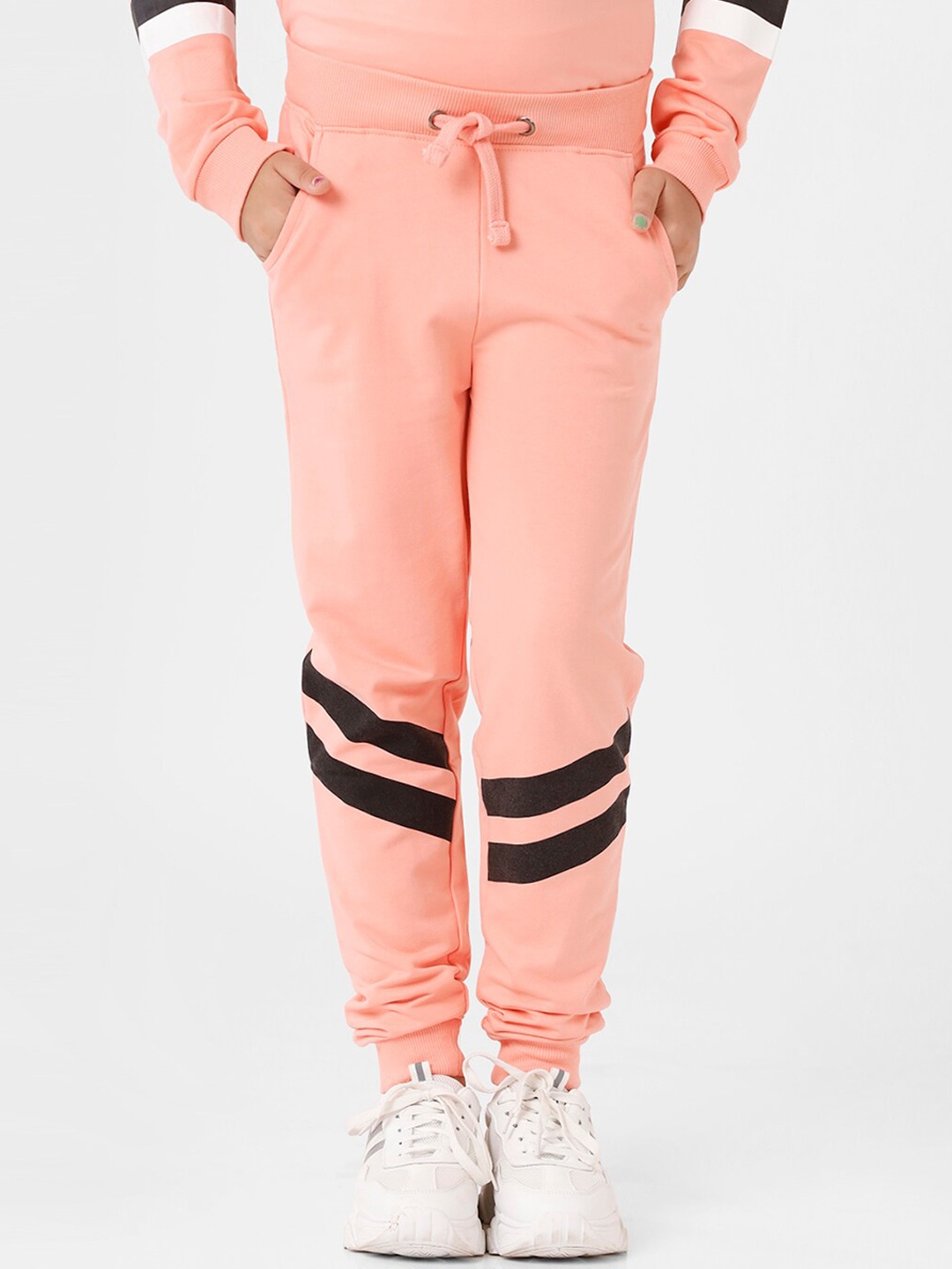 

De Moza Girls Peach-Coloured Solid Joggers Trousers