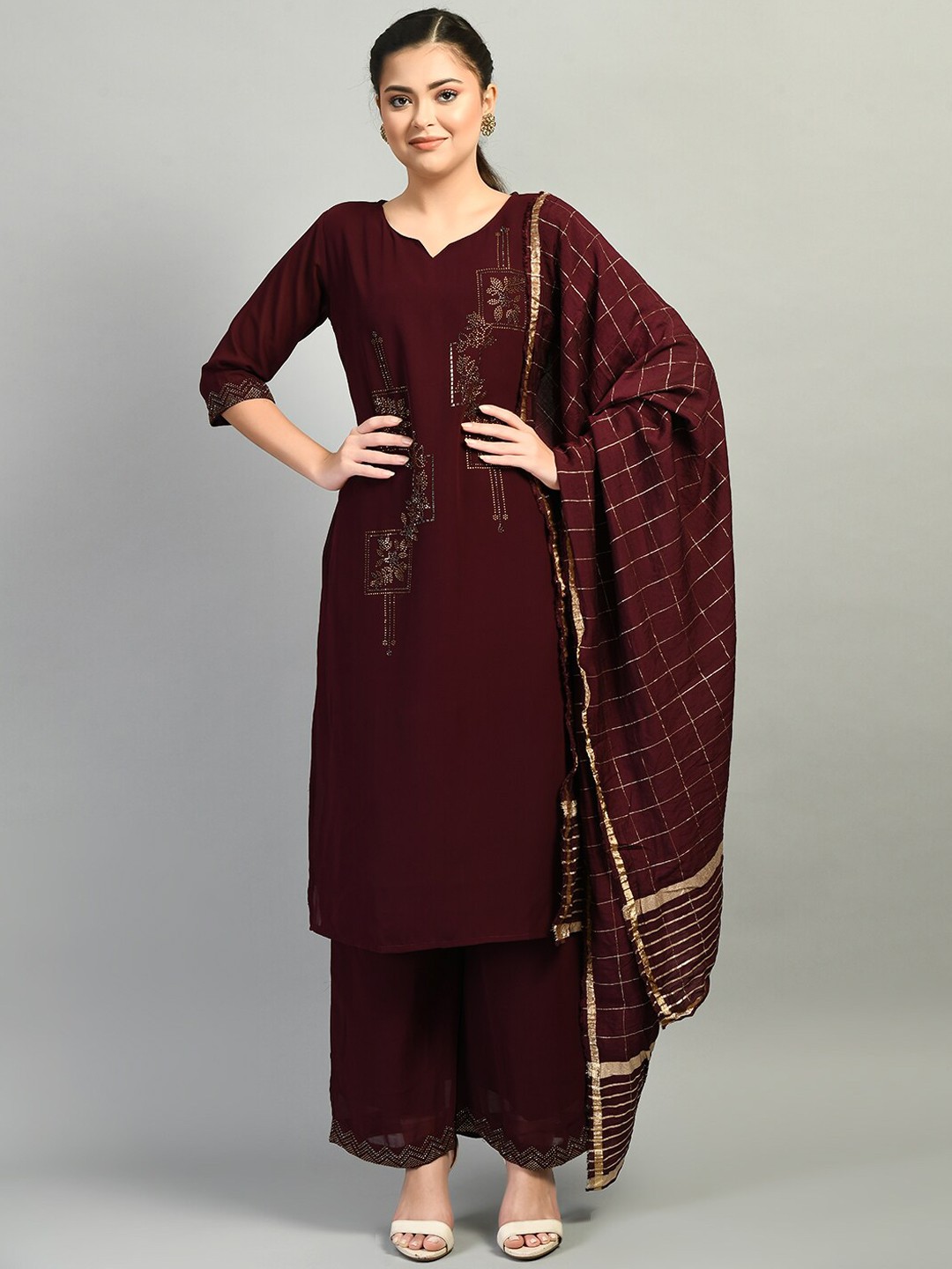 

DesiNoor com Women Purple Beads and Stones Kurta with Palazzos & With Dupatta