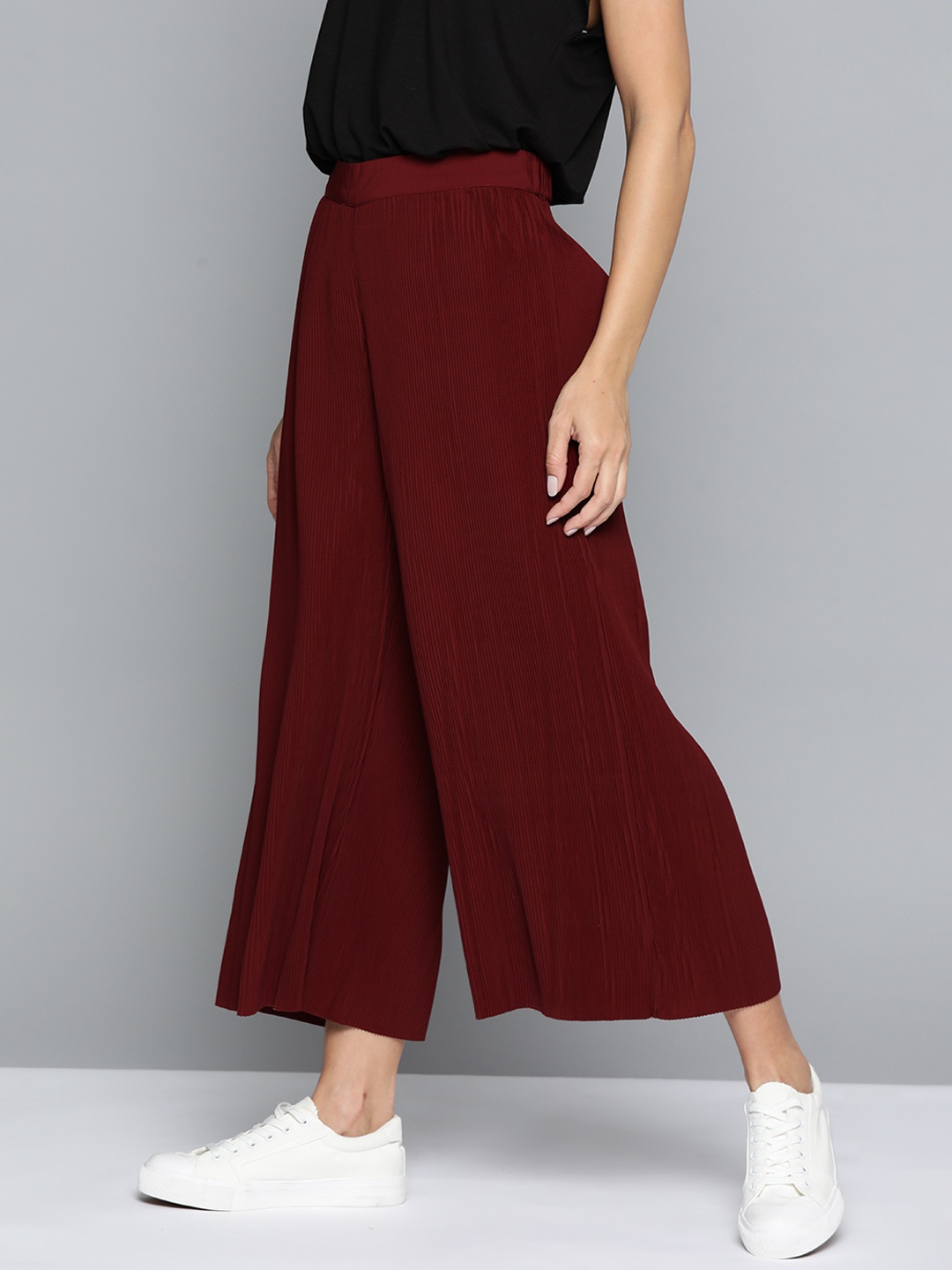 

Mast & Harbour Women High-Rise Pleated Culottes, Maroon