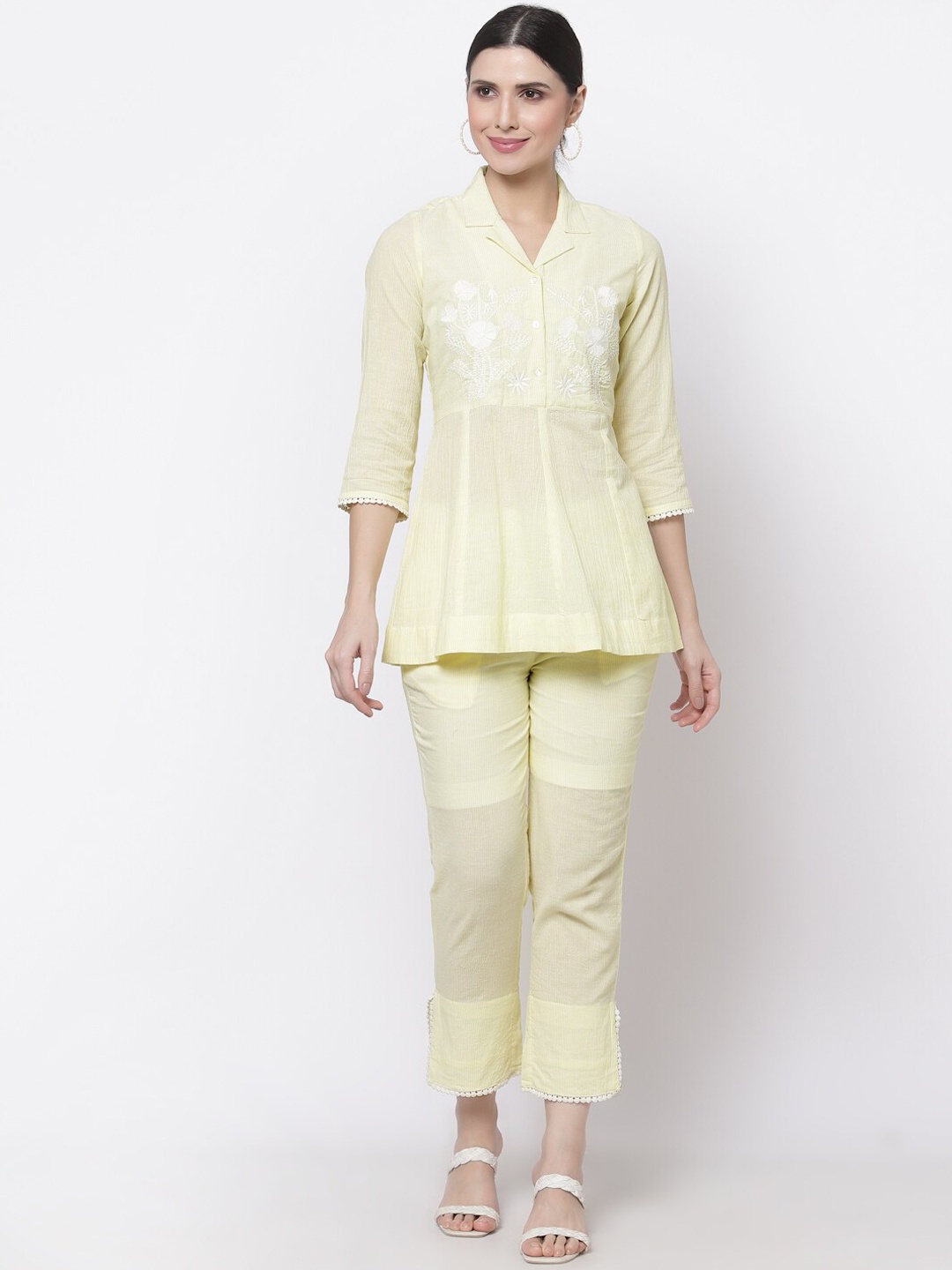 

bellamia Women Yellow Embroided Pure Cotton Co-Ords Sets