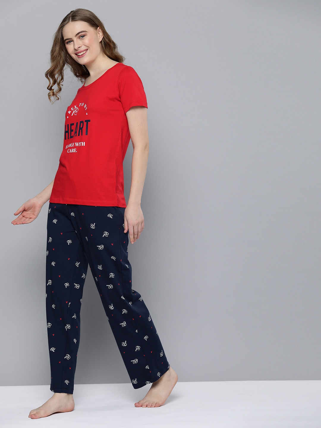 

Mast & Harbour Women Typography Printed Pure Cotton Night suit, Red