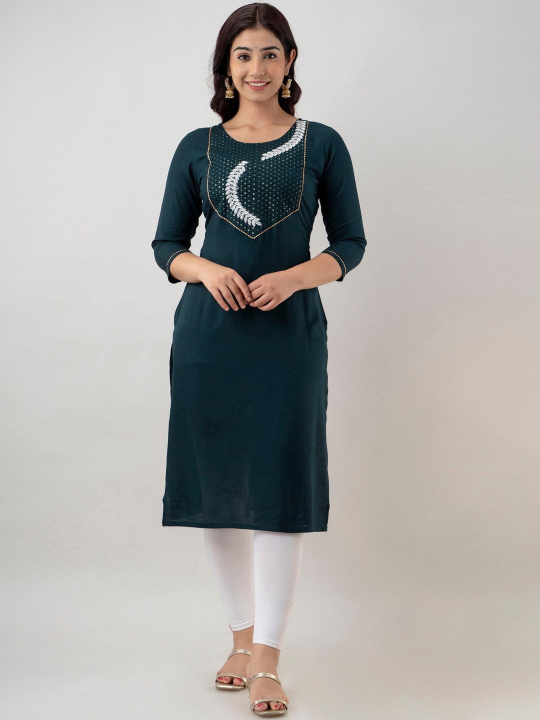 

CKM Women Green Solid Yoke Design Thread Work Kurta