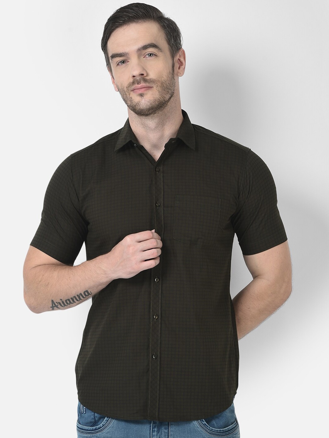 

Zeal Men Olive Green Standard Checked Cotton Casual Shirt