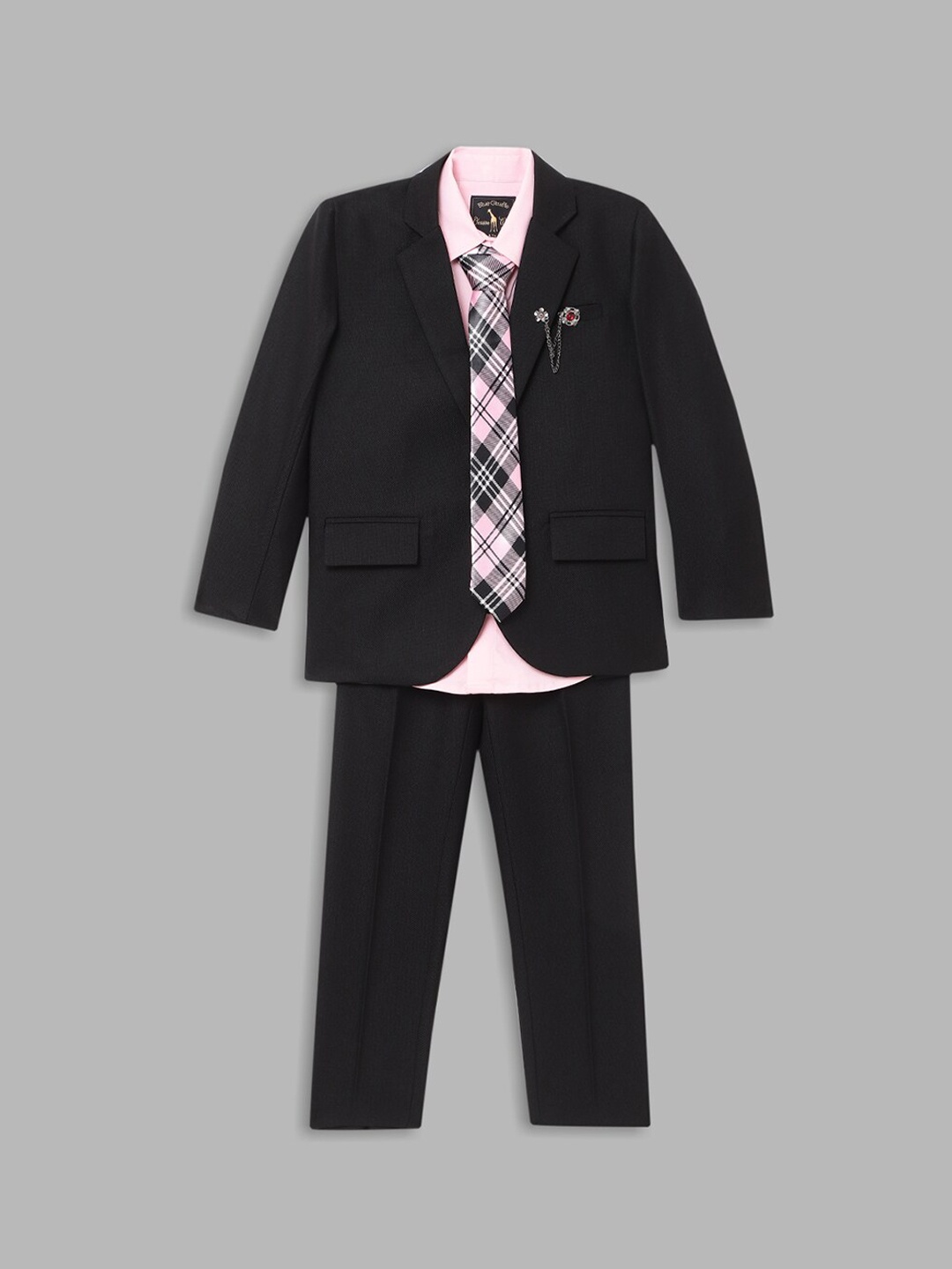 

Blue Giraffe Boys Black Solid 3 piece Single-Breasted Suit Set