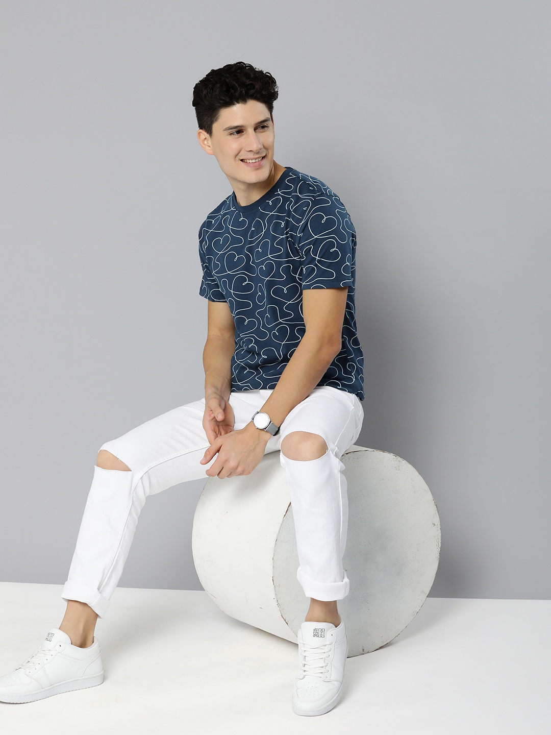 

Mast & Harbour Men Pure Cotton Round Neck Printed T-shirt, Navy blue
