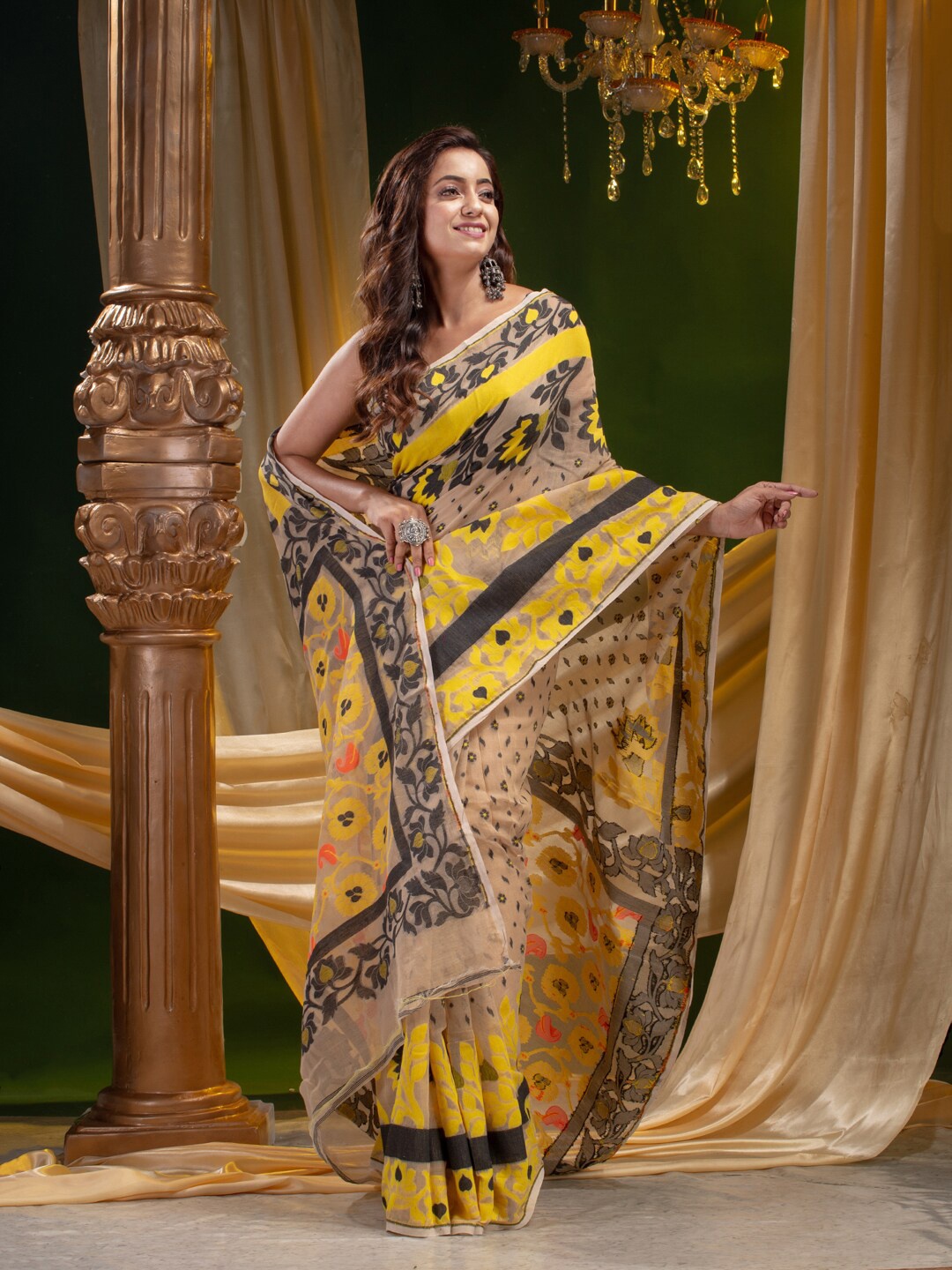 

Mitera Women Beige & Yellow Ethnic Motifs Printed Silk Cotton Jamdani Saree