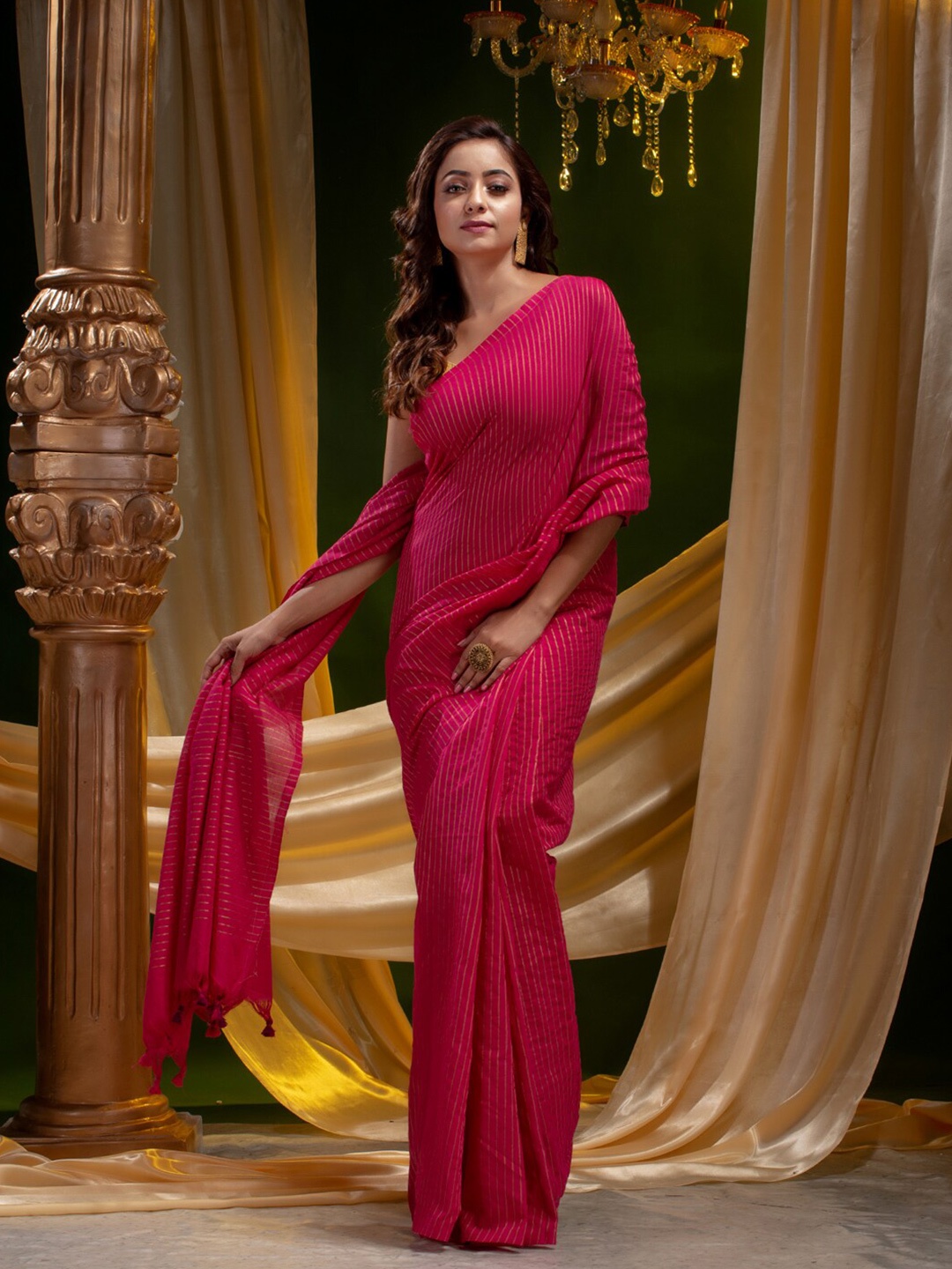 

Mitera Pink & Gold-Toned Striped Pure Cotton Saree