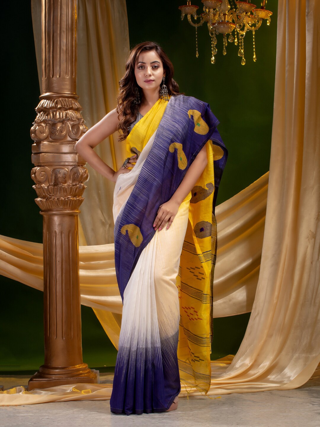 

Mitera White & Yellow Paisley Silk Cotton Saree