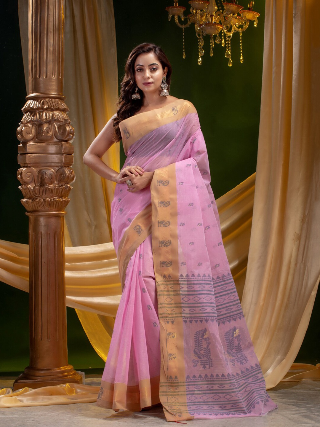 

Mitera Pink & Beige Ethnic Motifs Pure Cotton Saree