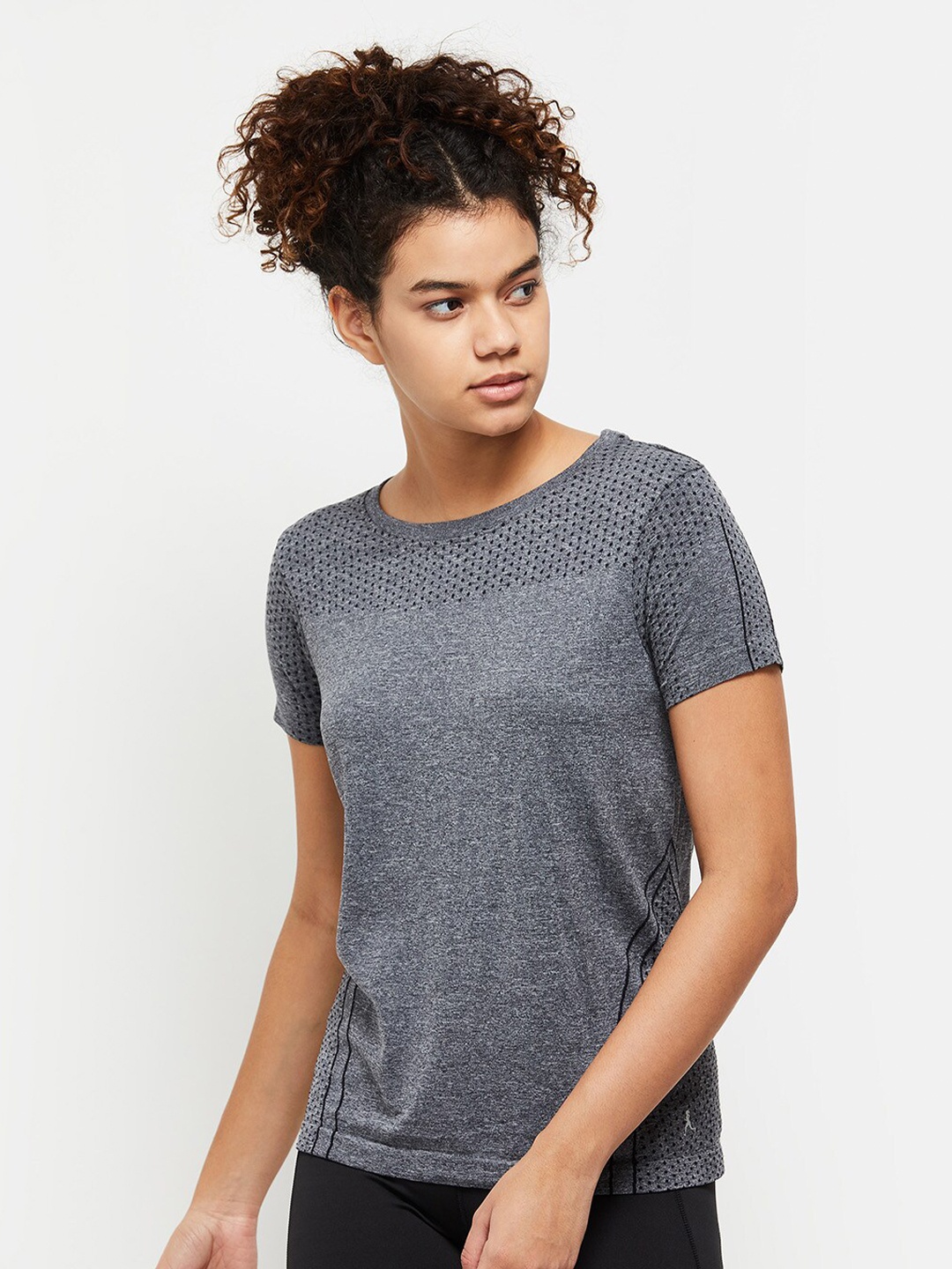 

max Women Charcoal Printed T-shirt