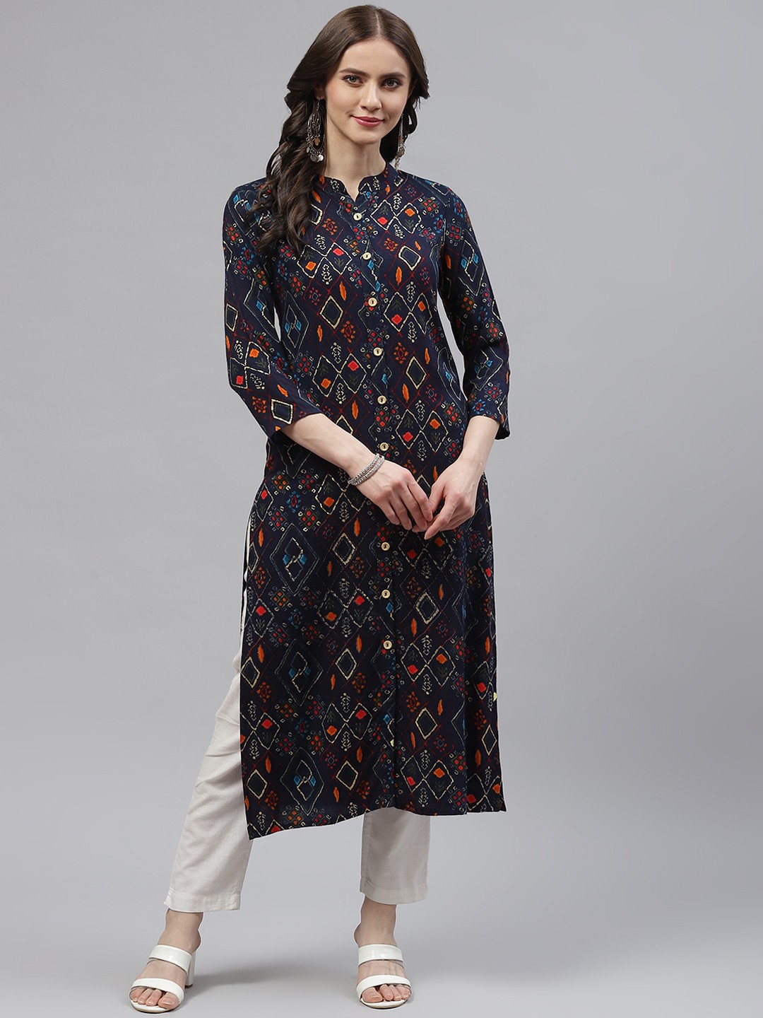 

kipek Women Navy Blue Geometric Printed Kurta