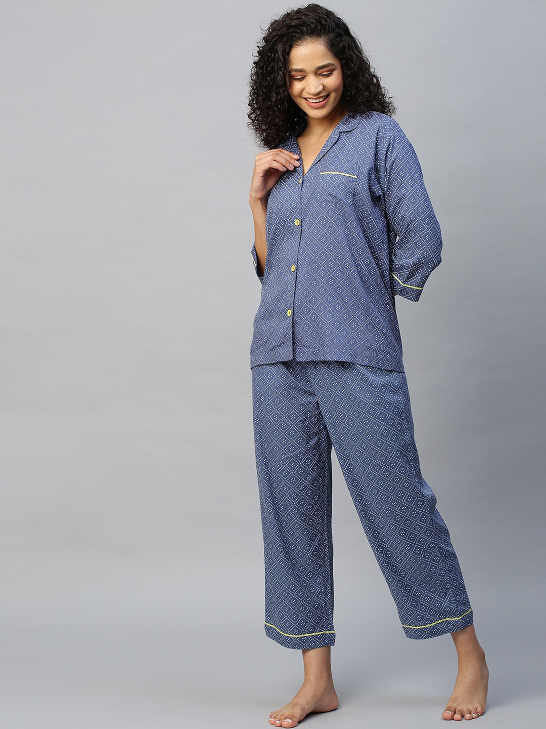 

Chemistry Women Blue & White Printed Night suit