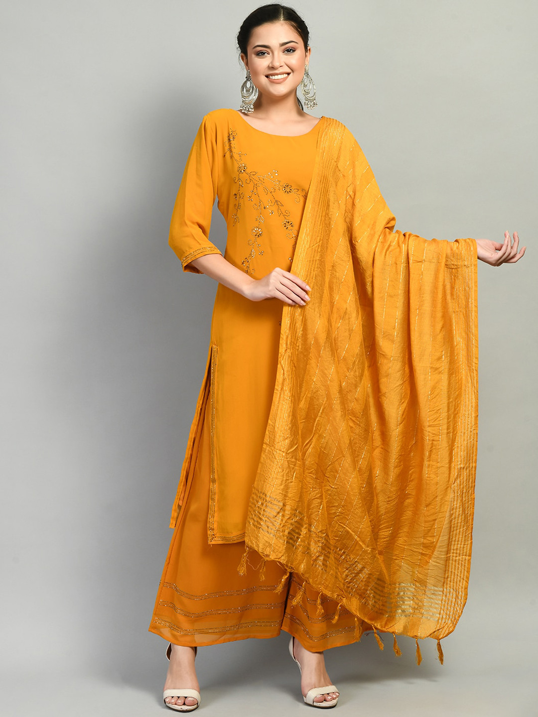 

DesiNoor com Women Mustard Yellow Ethnic Motifs Embroidered Kurta Set