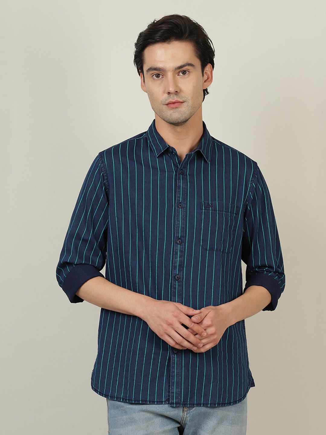 

Crocodile Men Blue Striped Casual Shirt