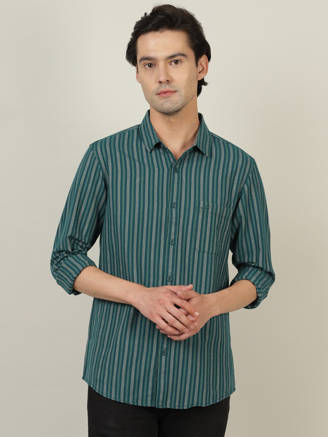 

Crocodile Men Green Classic Slim Fit Striped Spread Collar Cotton Casual Shirt