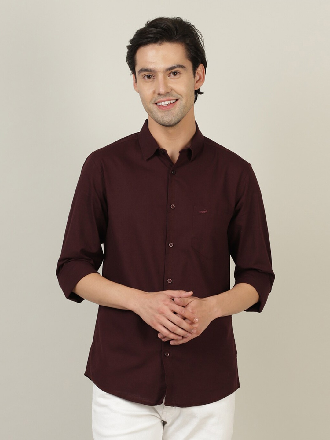 

Crocodile Men Maroon Classic Fit Casual Shirt