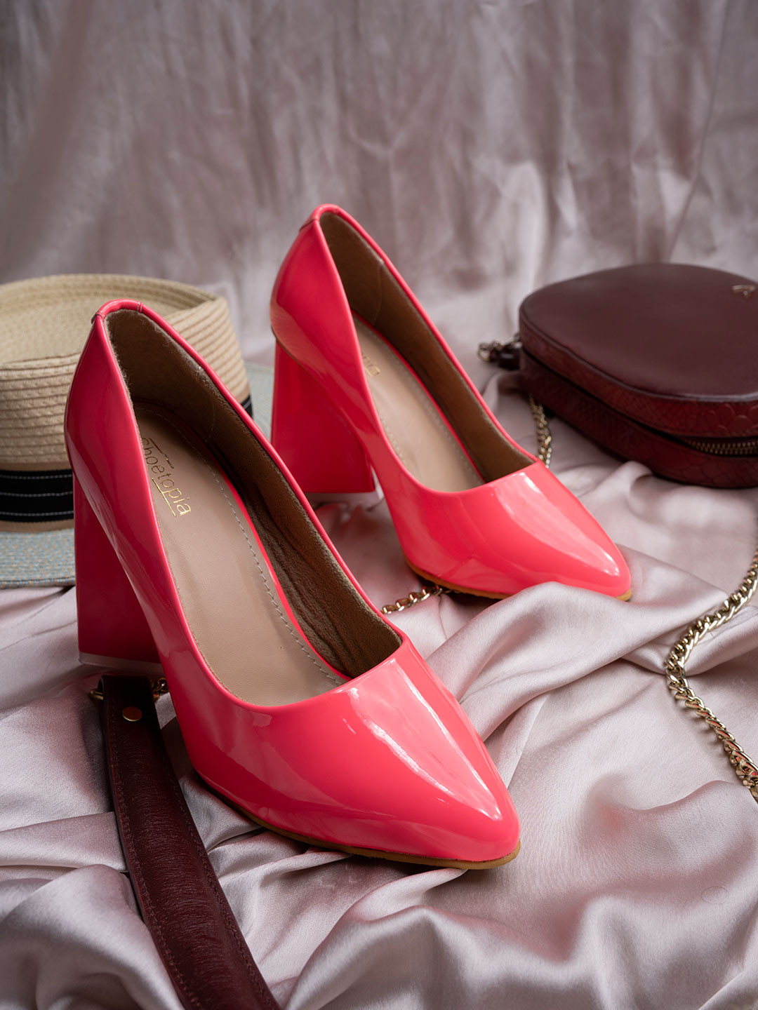 

Shoetopia Pink Colourblocked Block Pumps