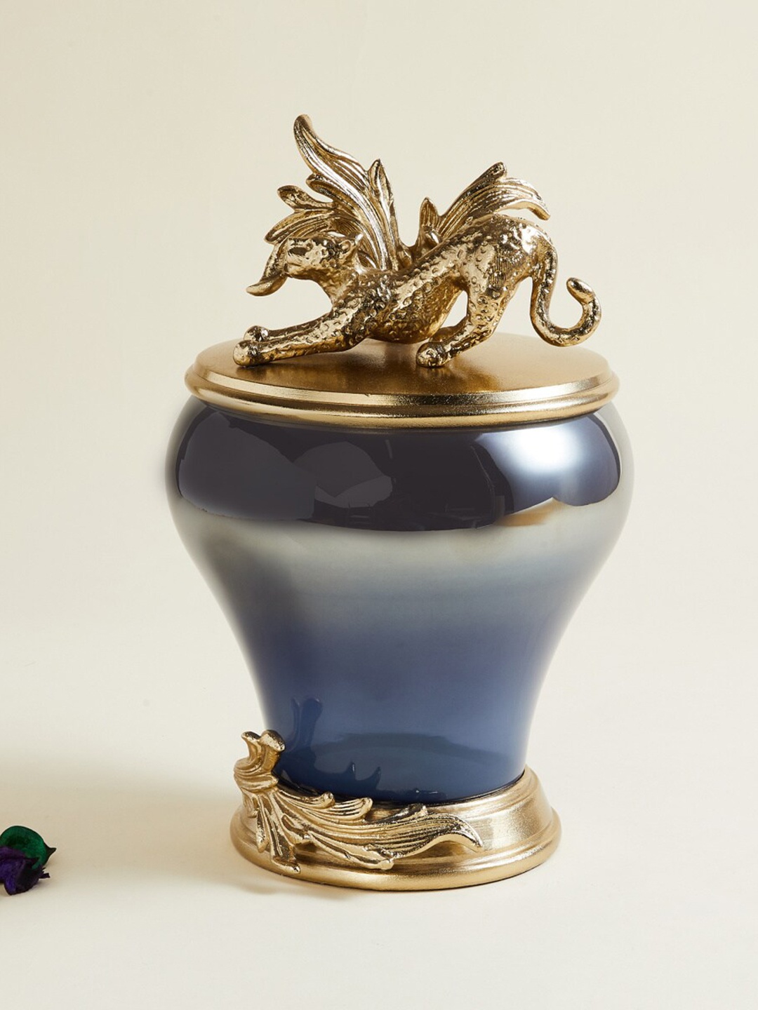 

Home Centre Gold-Toned & Blue Metal Leopard Canister Showpieces With Lid