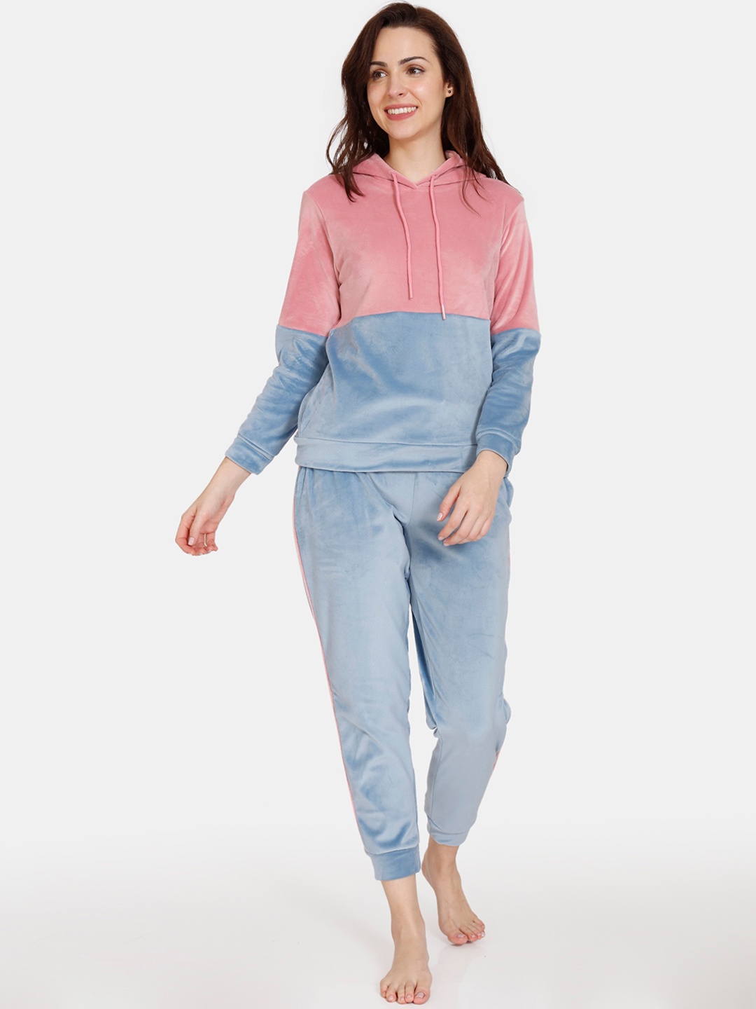 

Zivame Women Blue & Pink Colourblocked Night suit