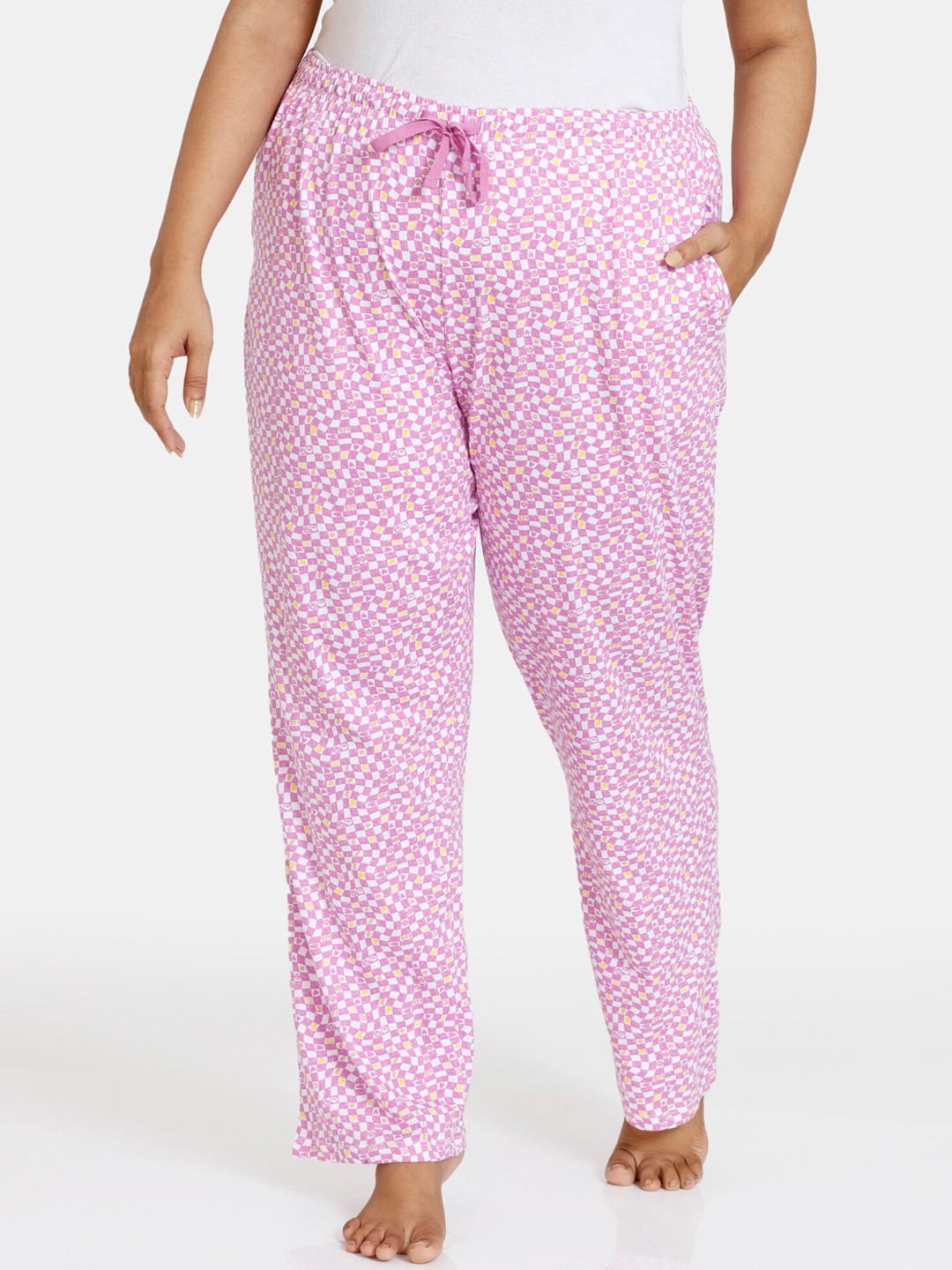 

Zivame Women Plus Size Purple & White Printed Pure Cotton Lounge Pants