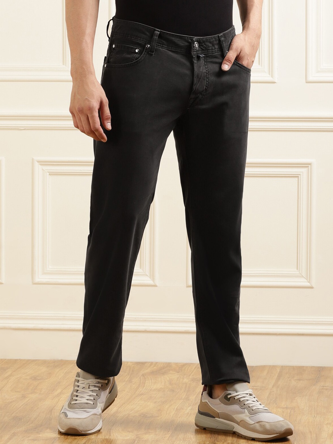 

Jacob Cohen Men Grey No Fade Jeans