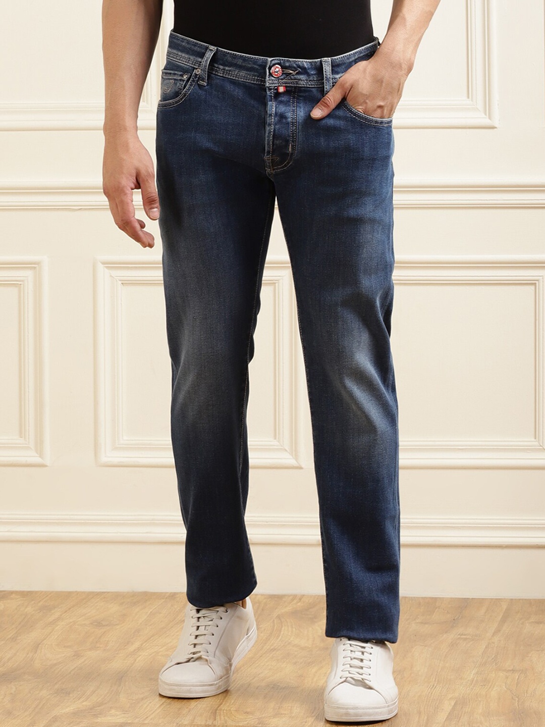 

Jacob Cohen Men Blue Light Fade Clean Look Jeans