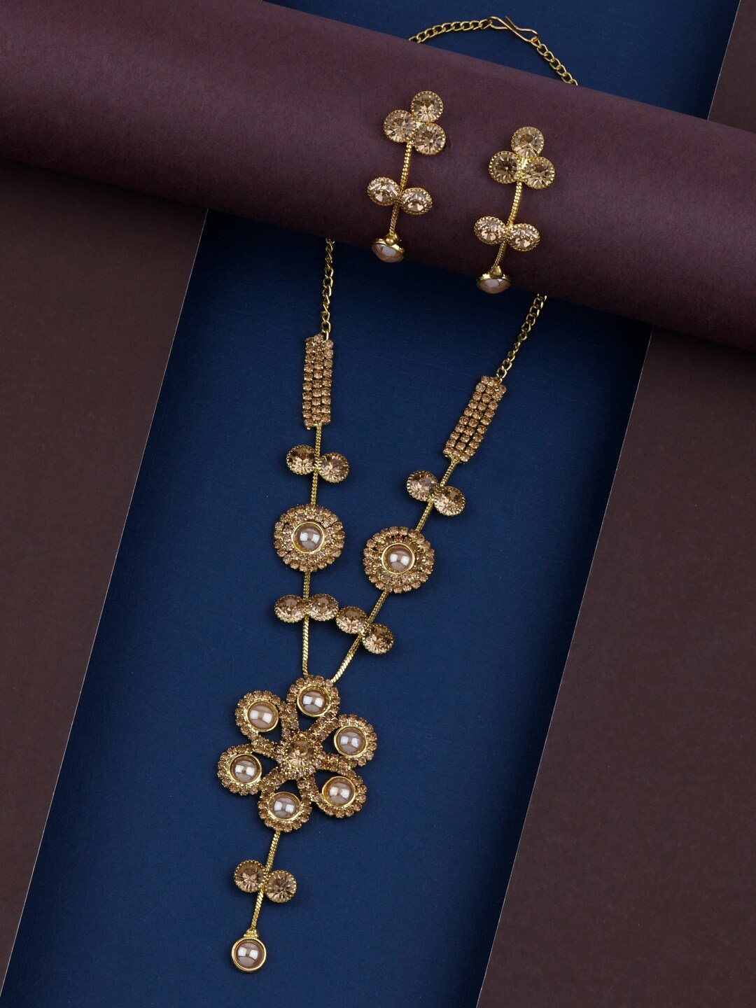 

Silver Shine Gold-Plated Stone-Studded Jewellery Set