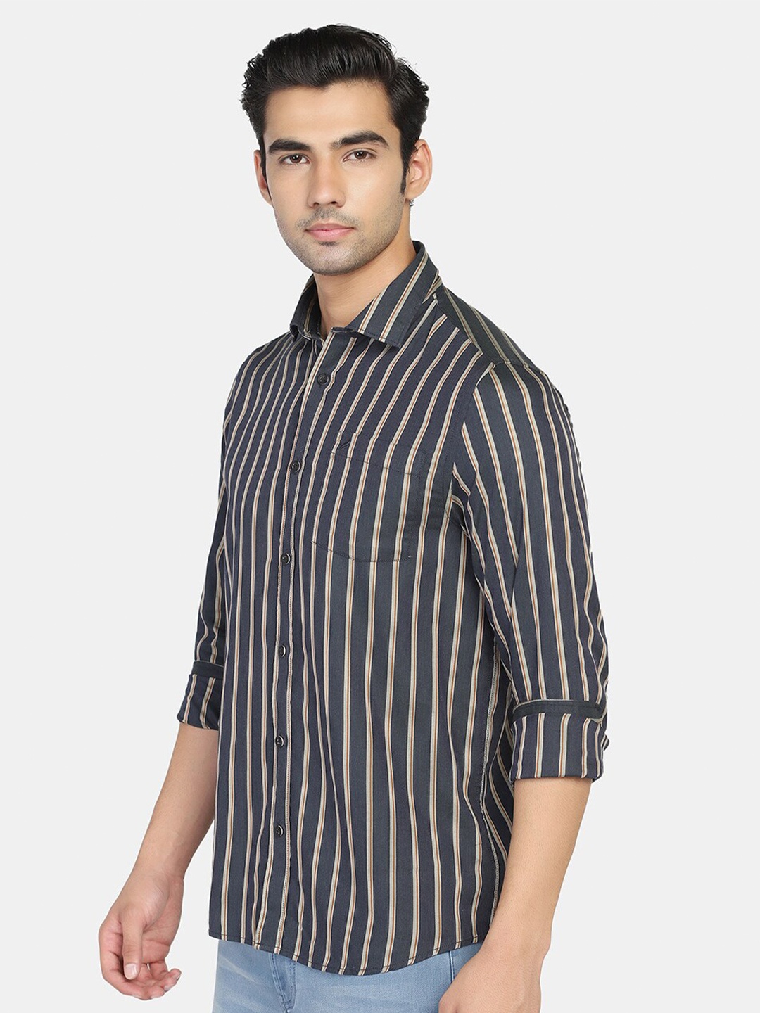 

Blackberrys Men Blue Slim Fit Striped Casual Cotton Shirt