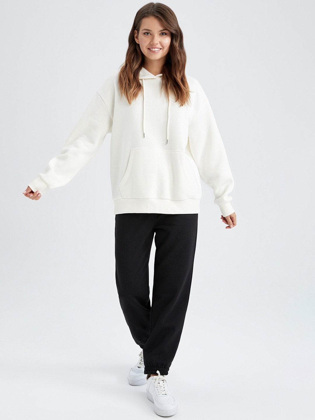 

DeFacto Women Black Joggers Trouser