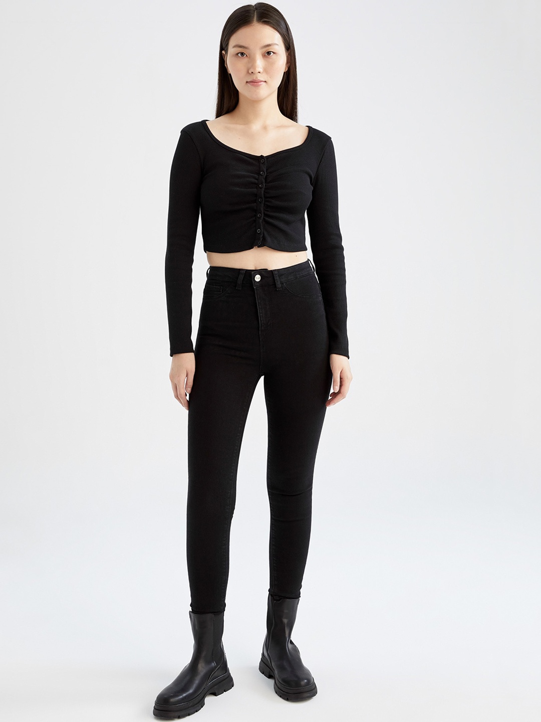 

DeFacto Women Black Pencil Slim Fit Stretchable Jeans