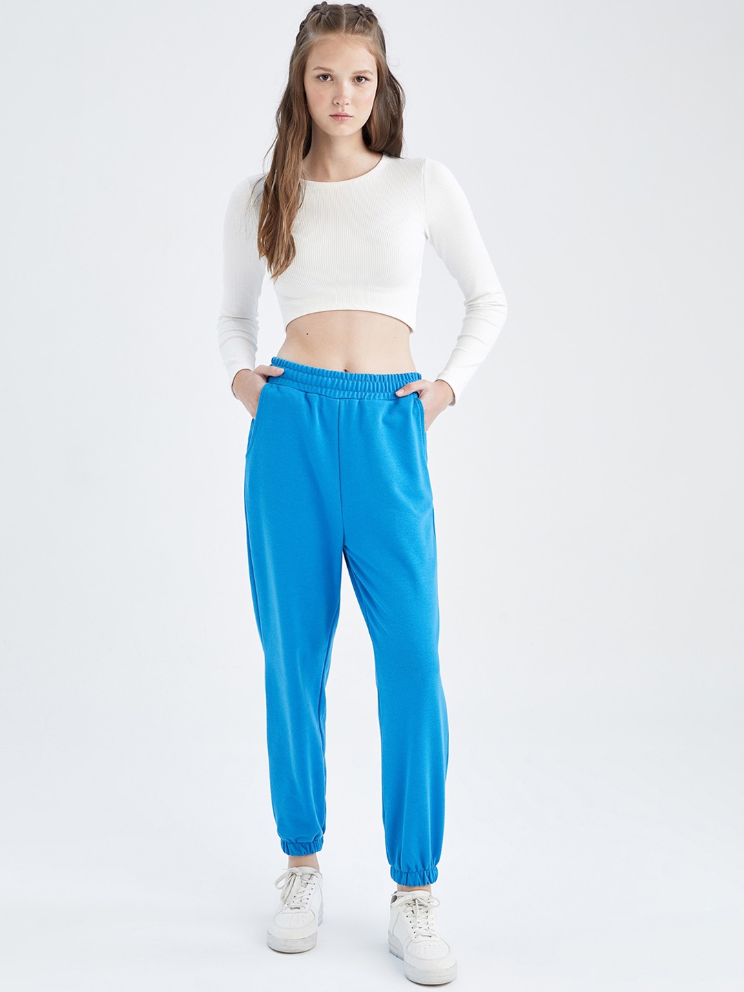 

DeFacto Women Turquoise Blue Solid Cotton Regular Fit Joggers