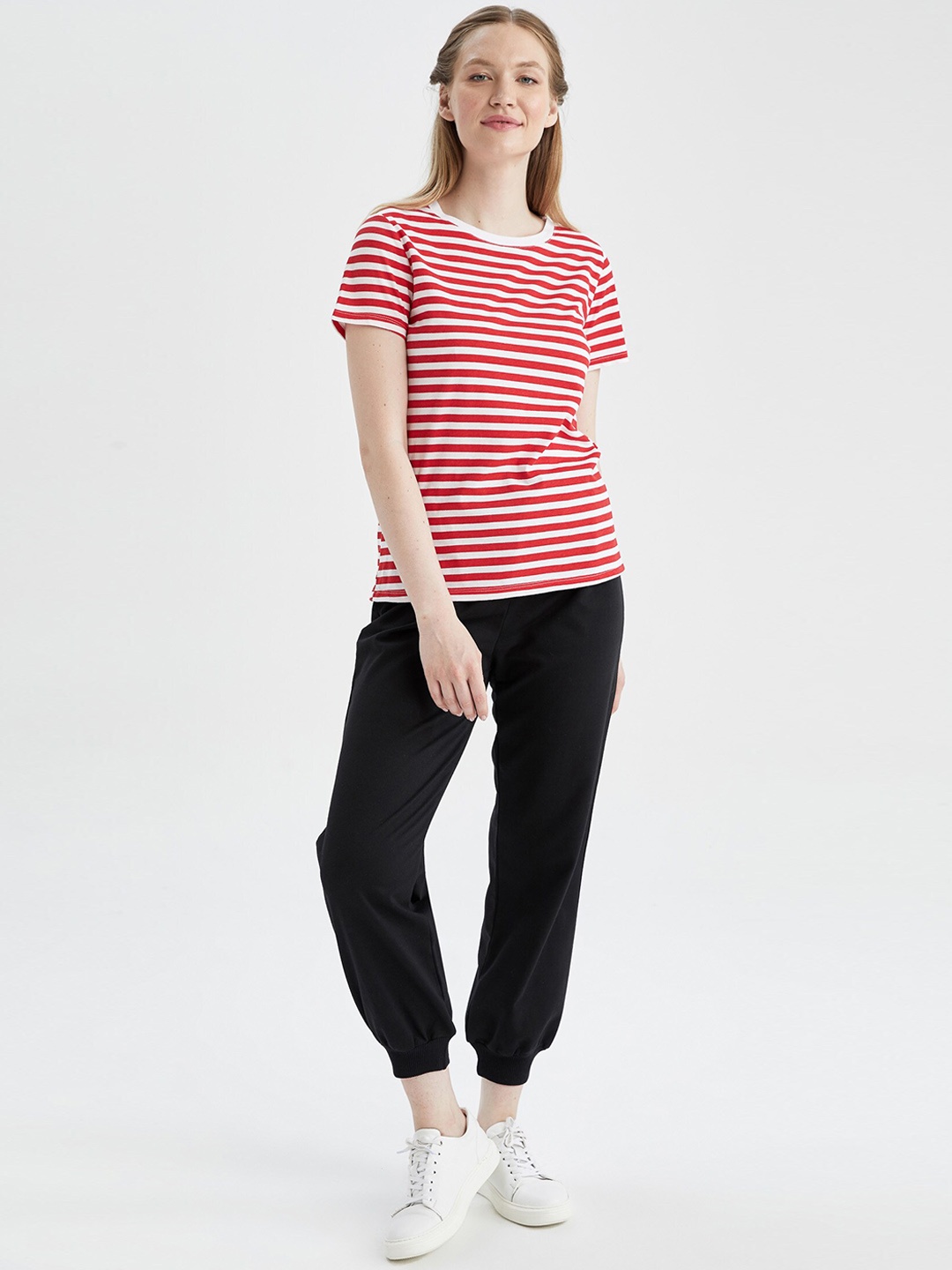 

DeFacto Women Black Joggers Trousers