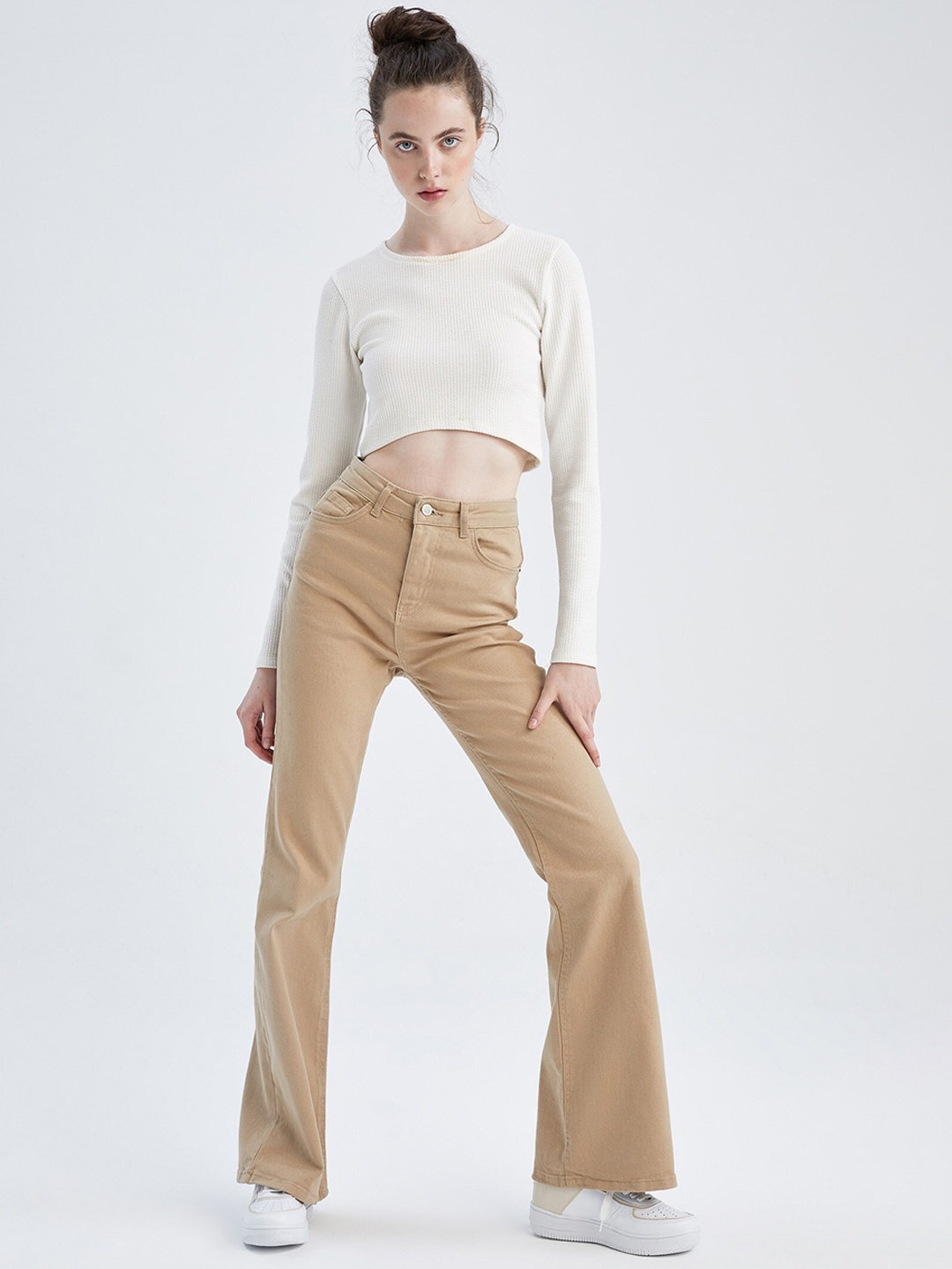 

DeFacto Women Beige Wide Leg High-Rise Stretchable Jeans