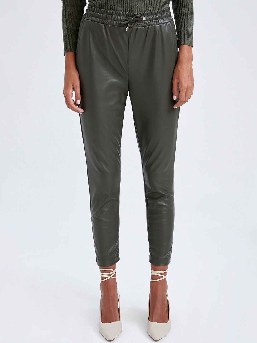

DeFacto Women Green Slim Fit Trousers