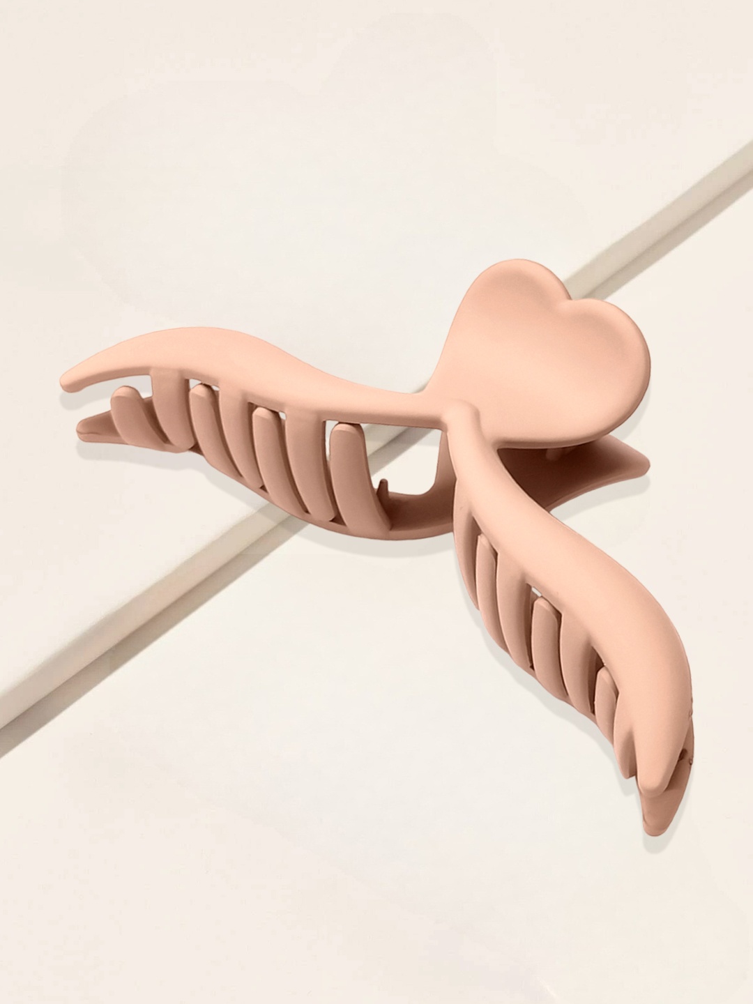 

OOMPH Women Peach Claw Clip