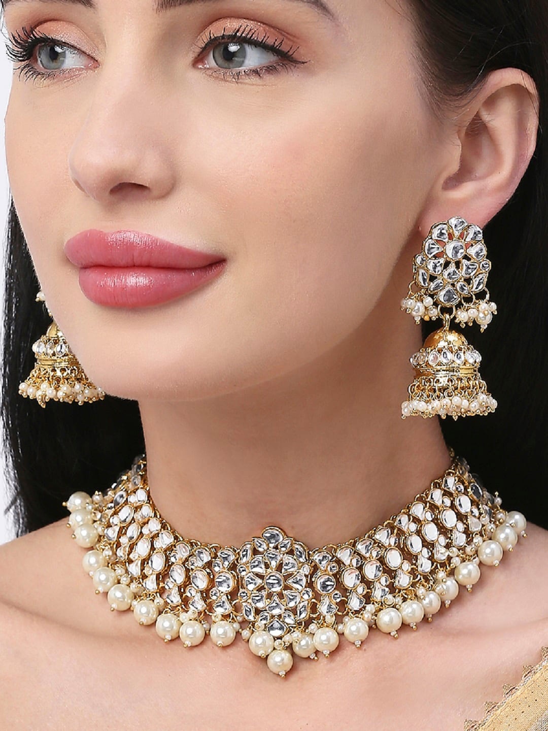 

OOMPH Gold-Toned Kundan & Pearls Jadau Ethnic Choker With Drop Jhumka Earrings & Ring