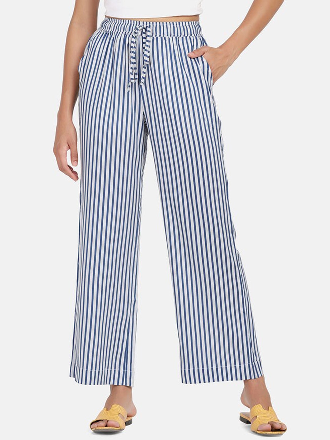 

PowerSutra Women Blue Striped Comfort Loose Fit Trousers