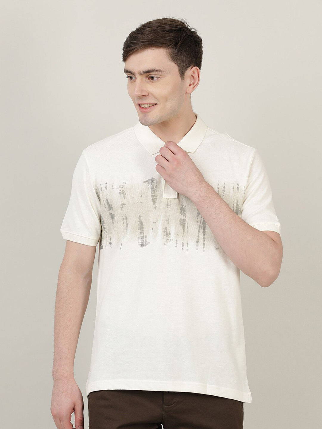

Crocodile Men White Printed Polo Collar Slim Fit T-shirt