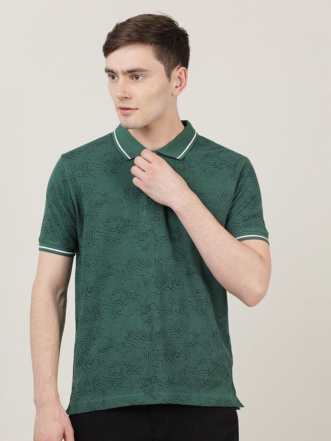 

Crocodile Men Green Printed Polo Collar Slim Fit T-shirt