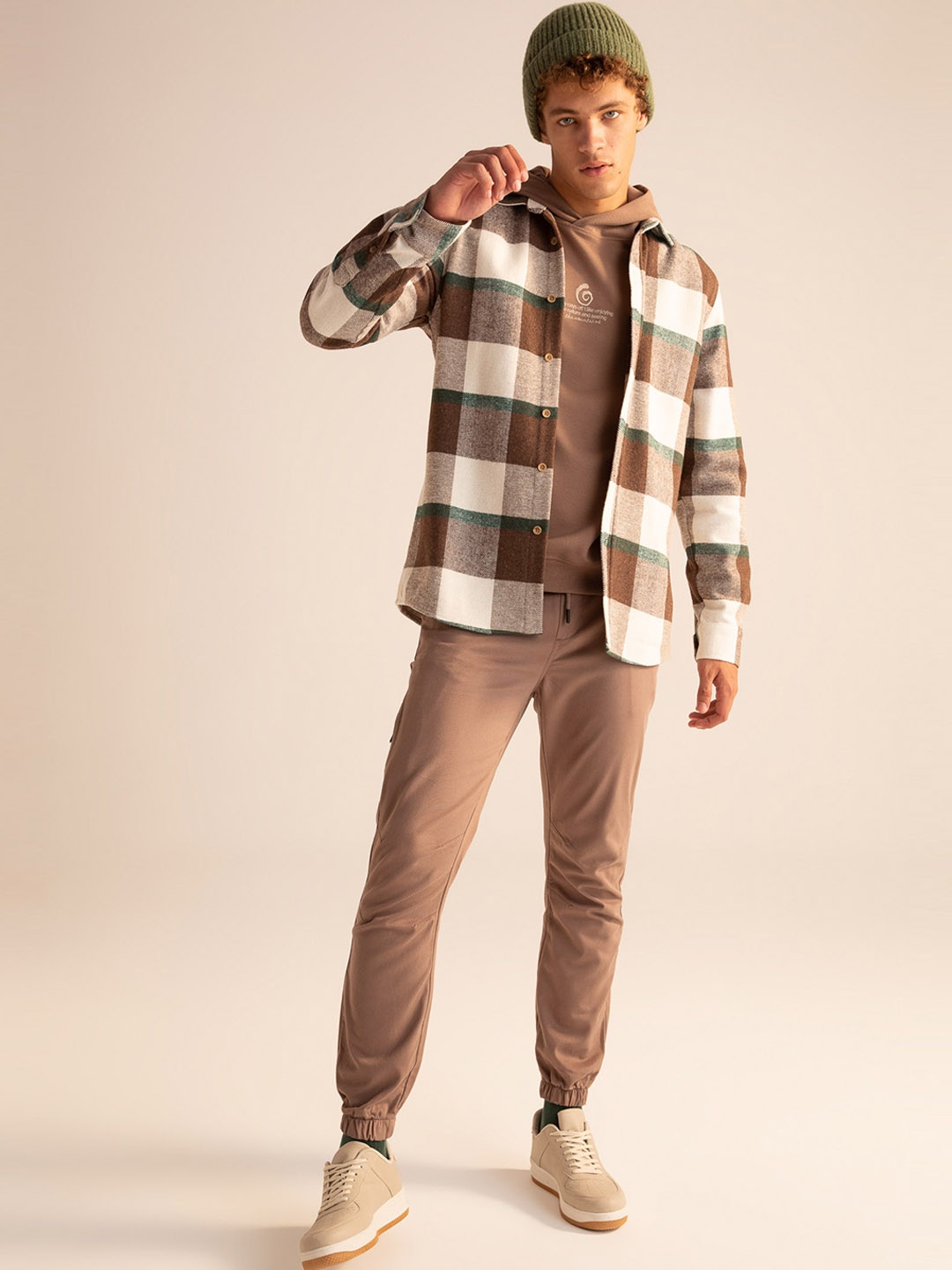 

DeFacto Men Brown Pure Cotton Joggers Trousers
