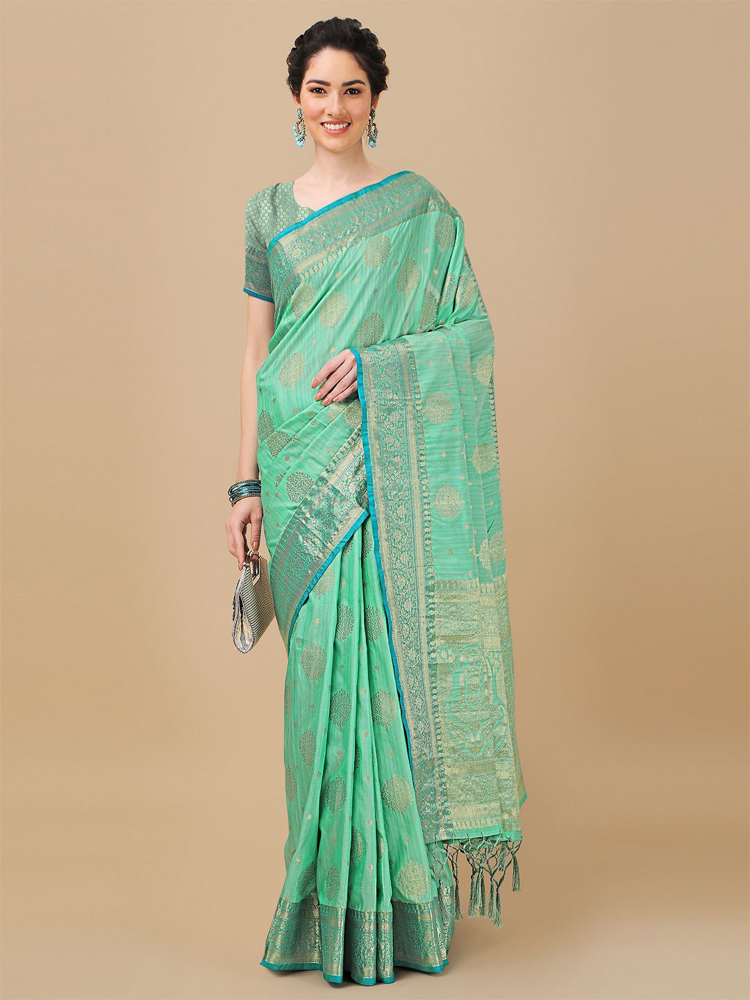 

Mitera Green & Gold-Toned Woven Design Zari Silk Blend Banarasi Saree