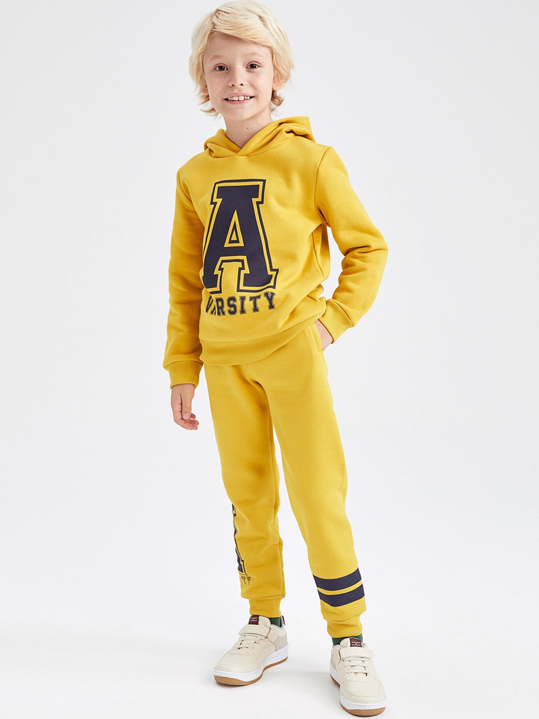 

DeFacto Boys Yellow Joggers Trousers